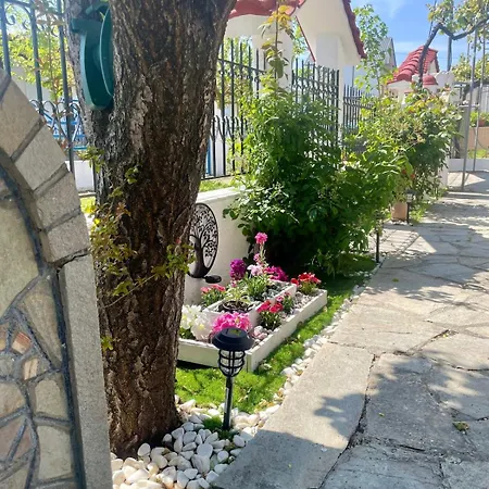Ilios & Thalassa Luxury Retreat , Tatil Evi Ofrínion